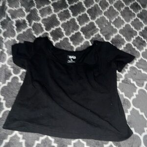 SO XL (women’s) black crop top